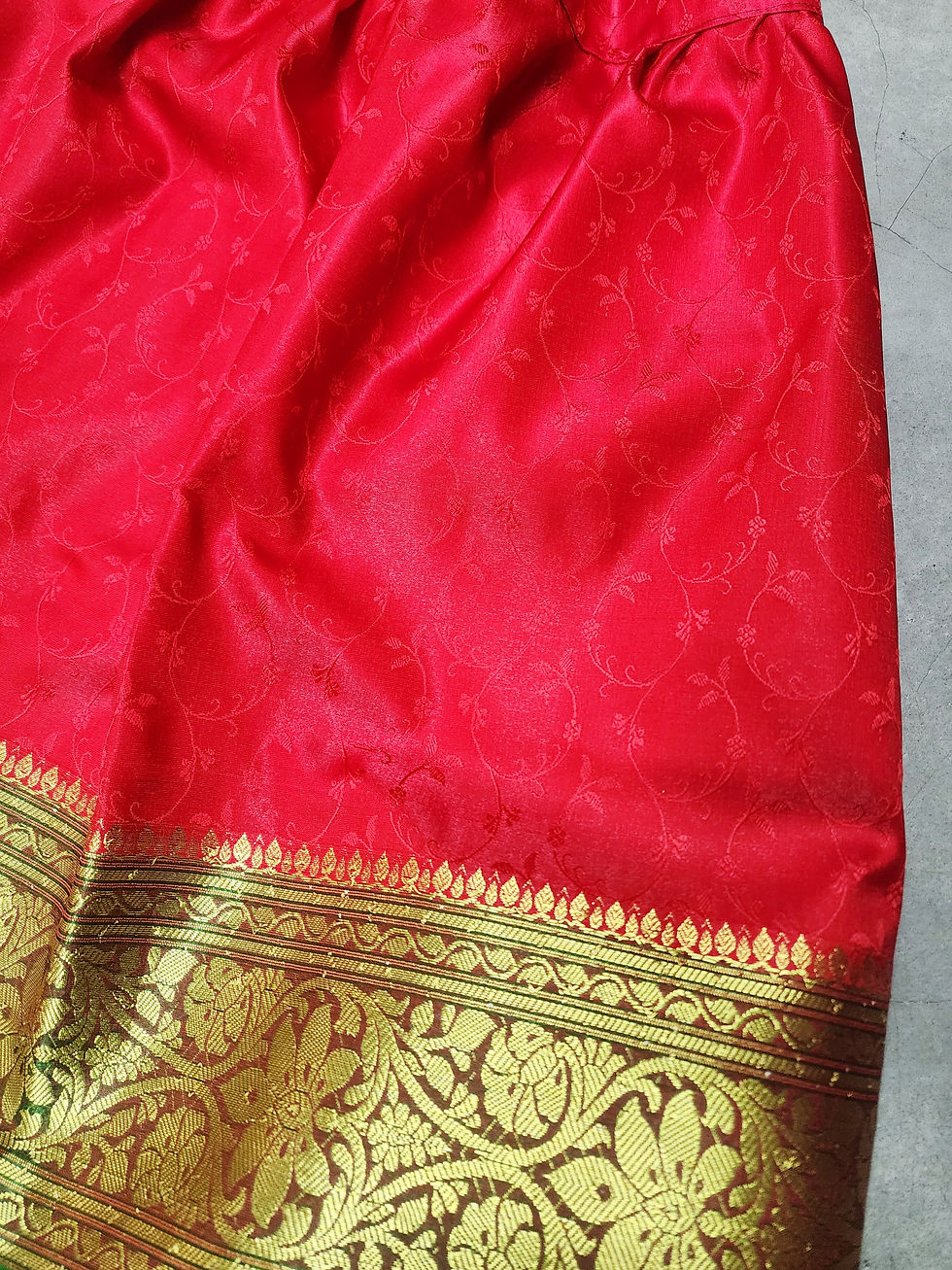 Thumbnail: Banarasi Satin-Silk Cap sleeve Pavadai Set 