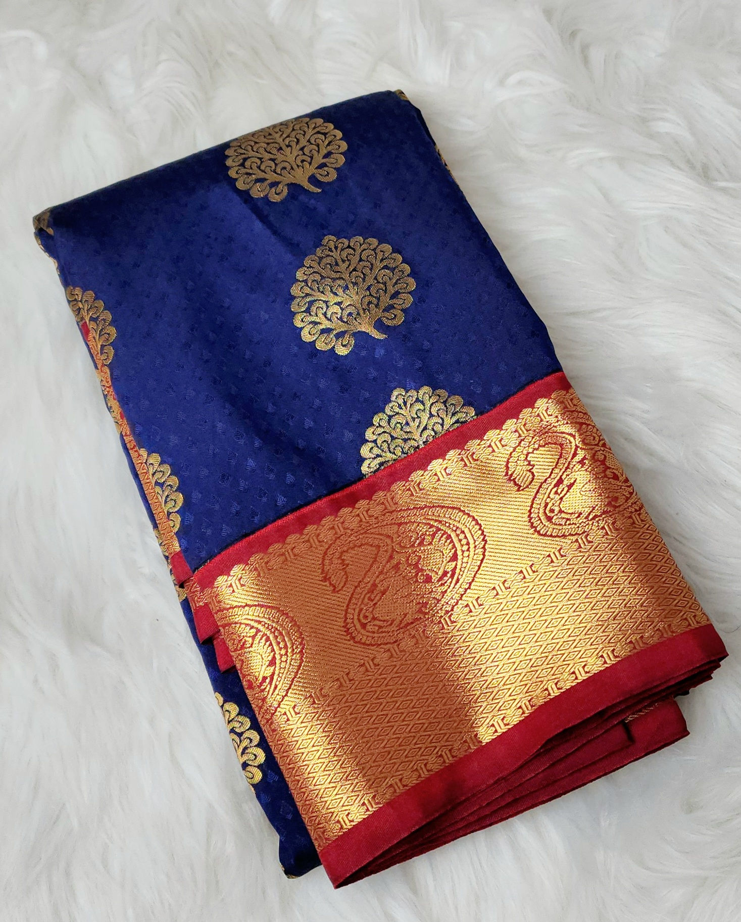 Peacock & Feather Design Soft Pattu Saree