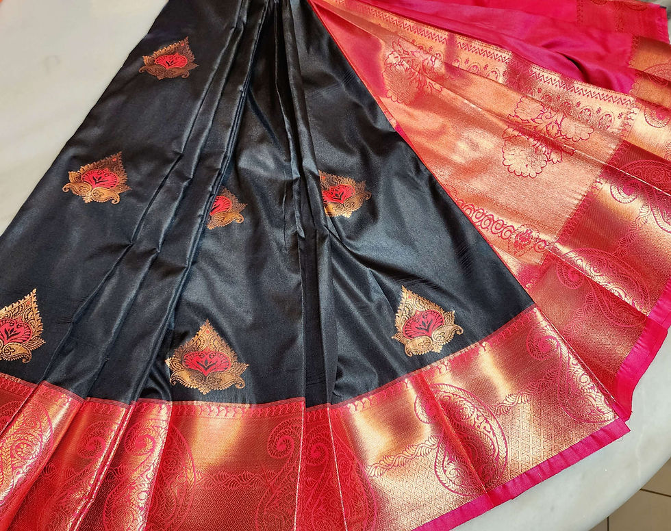 Thumbnail: Mango Design Contrast Dual-tone Silk Saree