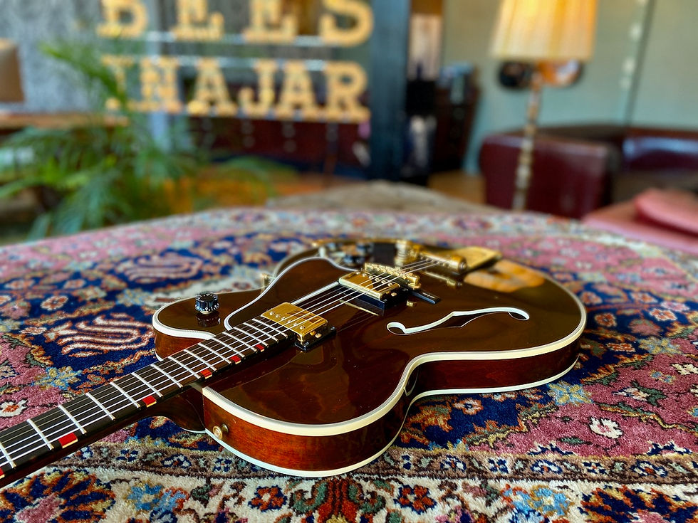 Thumbnail: SOLD! - 1989 1st series Gibson Chet Atkins Country Gentleman Walnut Bigsby L5
