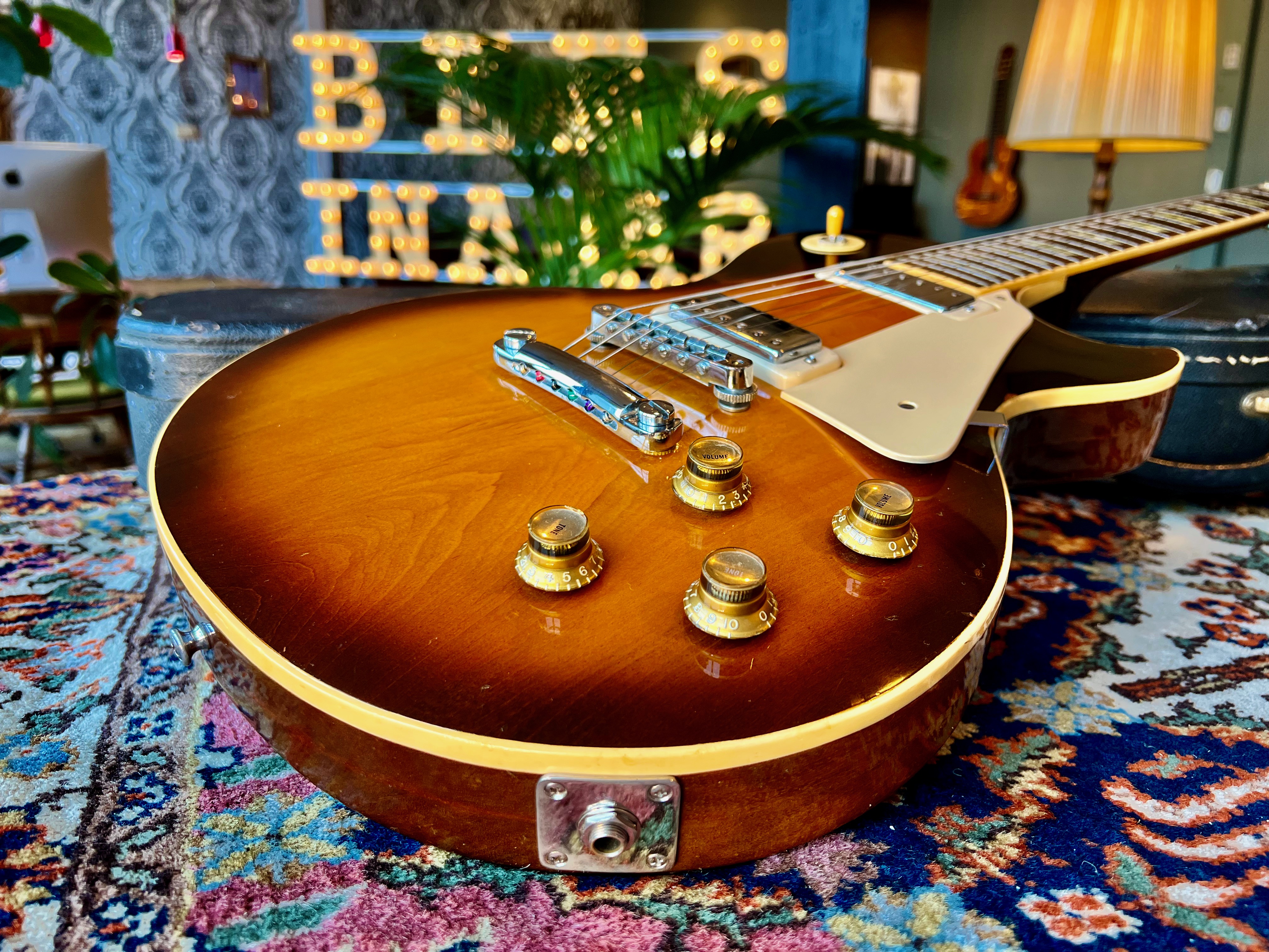 1975 Gibson Les Paul Deluxe Tobacco Burst - Thumbnail 2