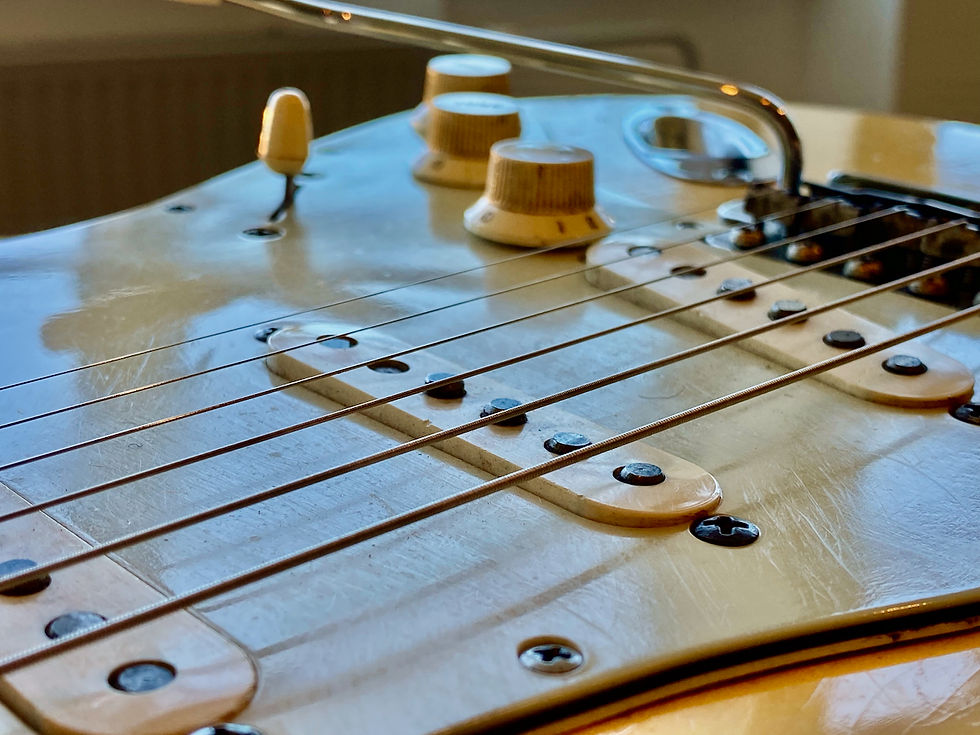 Thumbnail: SOLD! - 1962 Fender Stratocaster Blonde Ash Blond w/ CITES