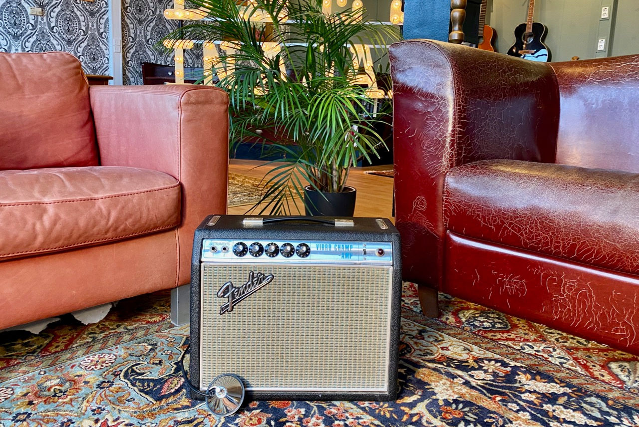 SOLD! - 1968 Fender Vibro Champ Silverface Vibrochamp AA764 Tremolo 110V