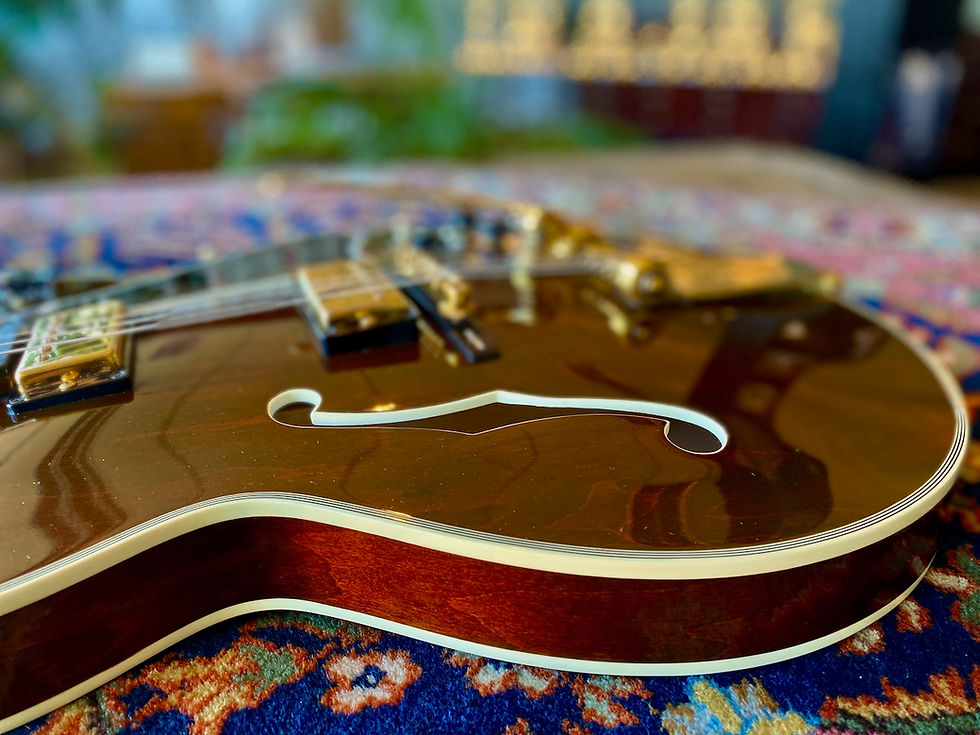 Thumbnail: SOLD! - 1989 1st series Gibson Chet Atkins Country Gentleman Walnut Bigsby L5