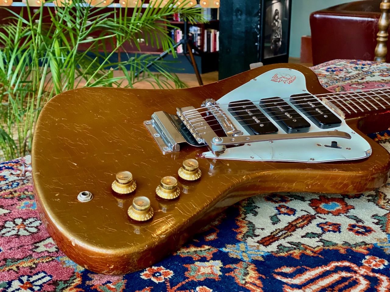 1966 Gibson Firebird III Sparkling Burgundy Metallic - Thumbnail 2