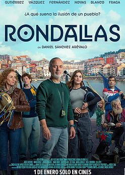A small town on the coast of Galicia, is shaken two years ago by the shipwreck in which seven of its nine crew members died. After two years of mourning, they decide to revive their Rondalla (traditional folk music group), to compete in an annual regial contest, which brings a lot of joy and excitement.