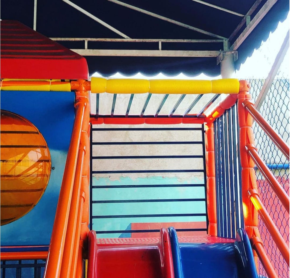 manutenção de brinquedão kid play