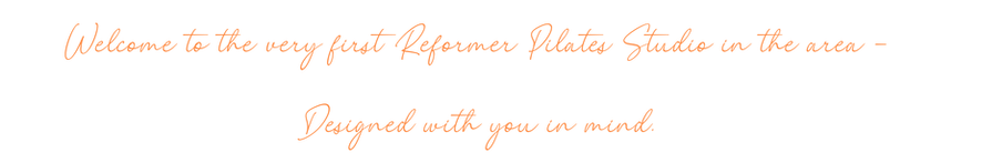 Black White Elegant Feminine Fashion Brand Logo (Blogbanner) (10).png