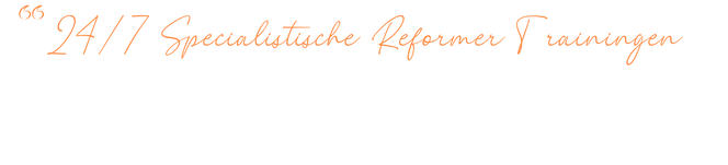 Black White Elegant Feminine Fashion Brand Logo (Blogbanner) (12).png