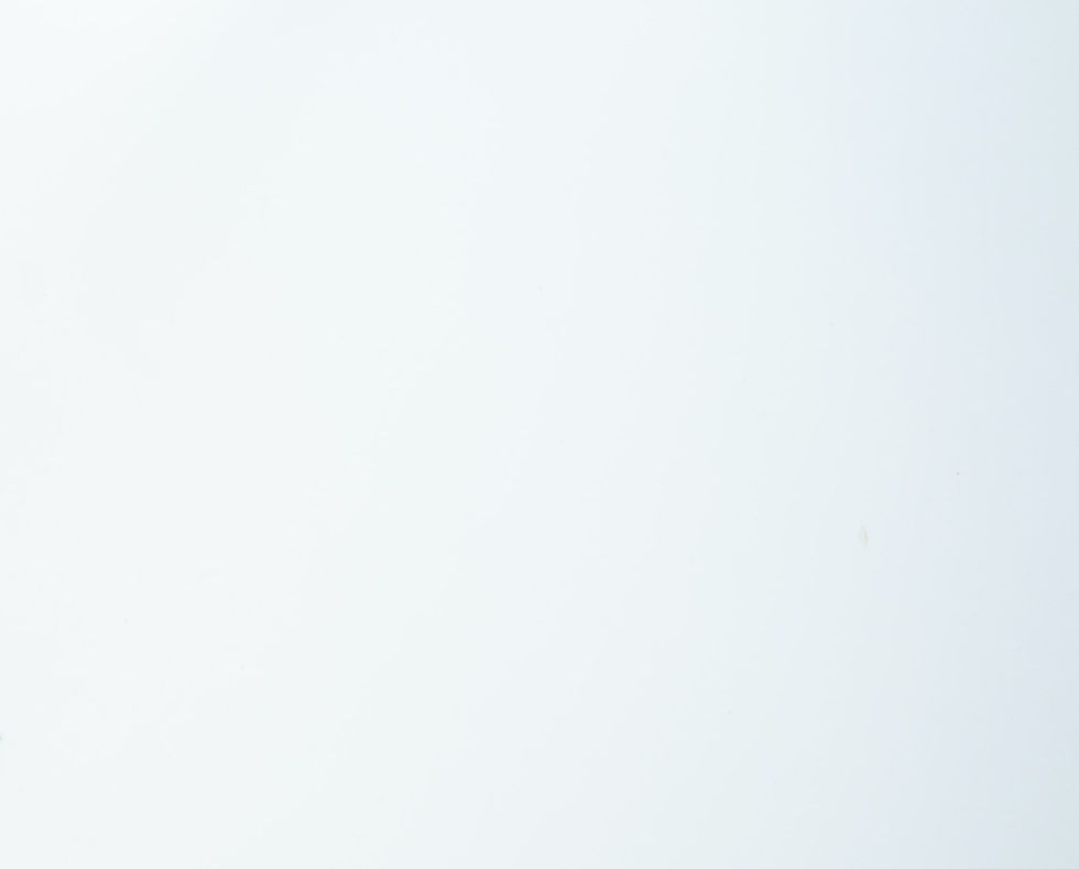 brooke-lark-08bOYnH_r_E-unsplash_edited_edited.jpg