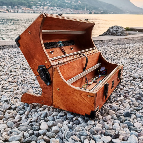 鍵盤楽器 Case From Lake 6U 126HP Modular Case 鍵盤楽器 Case From Lake 6U 126HP Modular Case 鍵盤楽器 Case