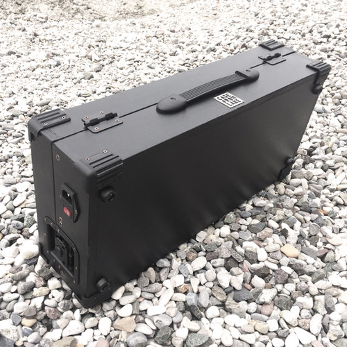 鍵盤楽器 Case From Lake 6U 126HP Modular Case file.jpg