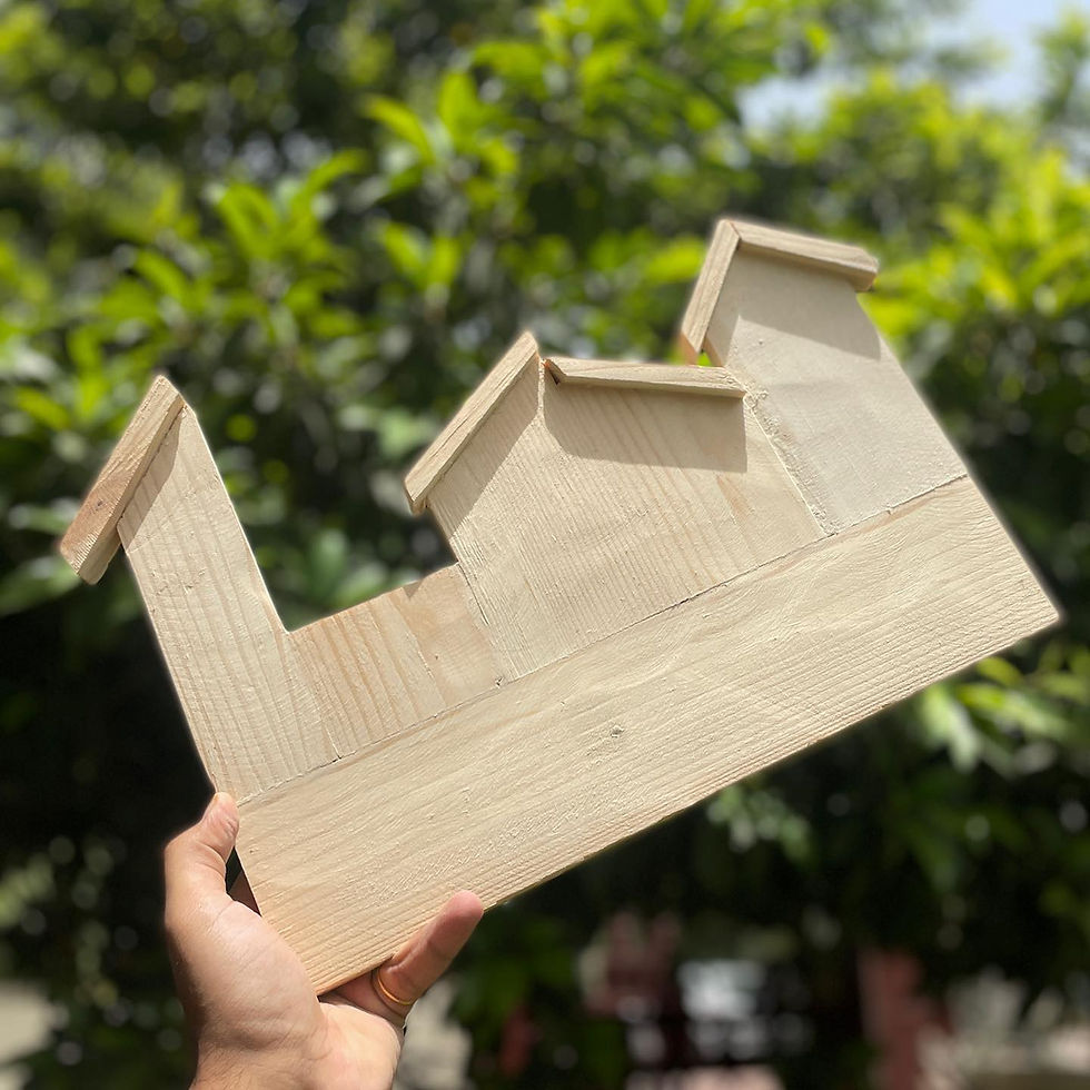 Thumbnail: Pine wood house board