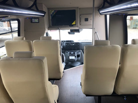 Odyssey Tan Interior, Front Bulkhead TV