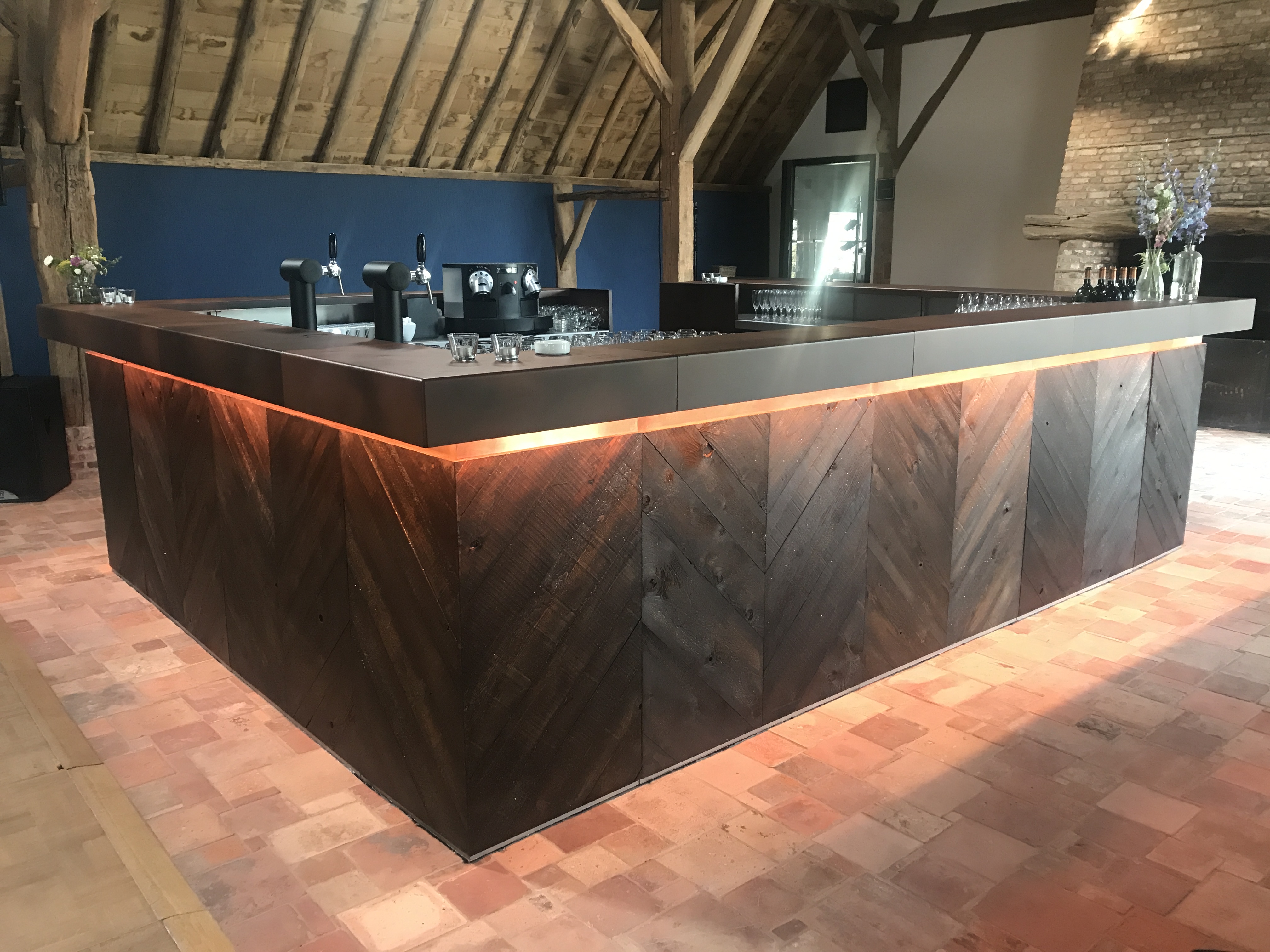 Mobile Bar Hire Event Furniture Hire Liquid Bars Northampton