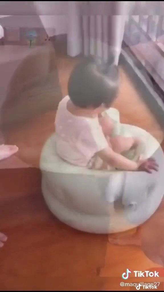 Thumbnail: GHẾ HƠI TẬP NGỒI CHO BÉ