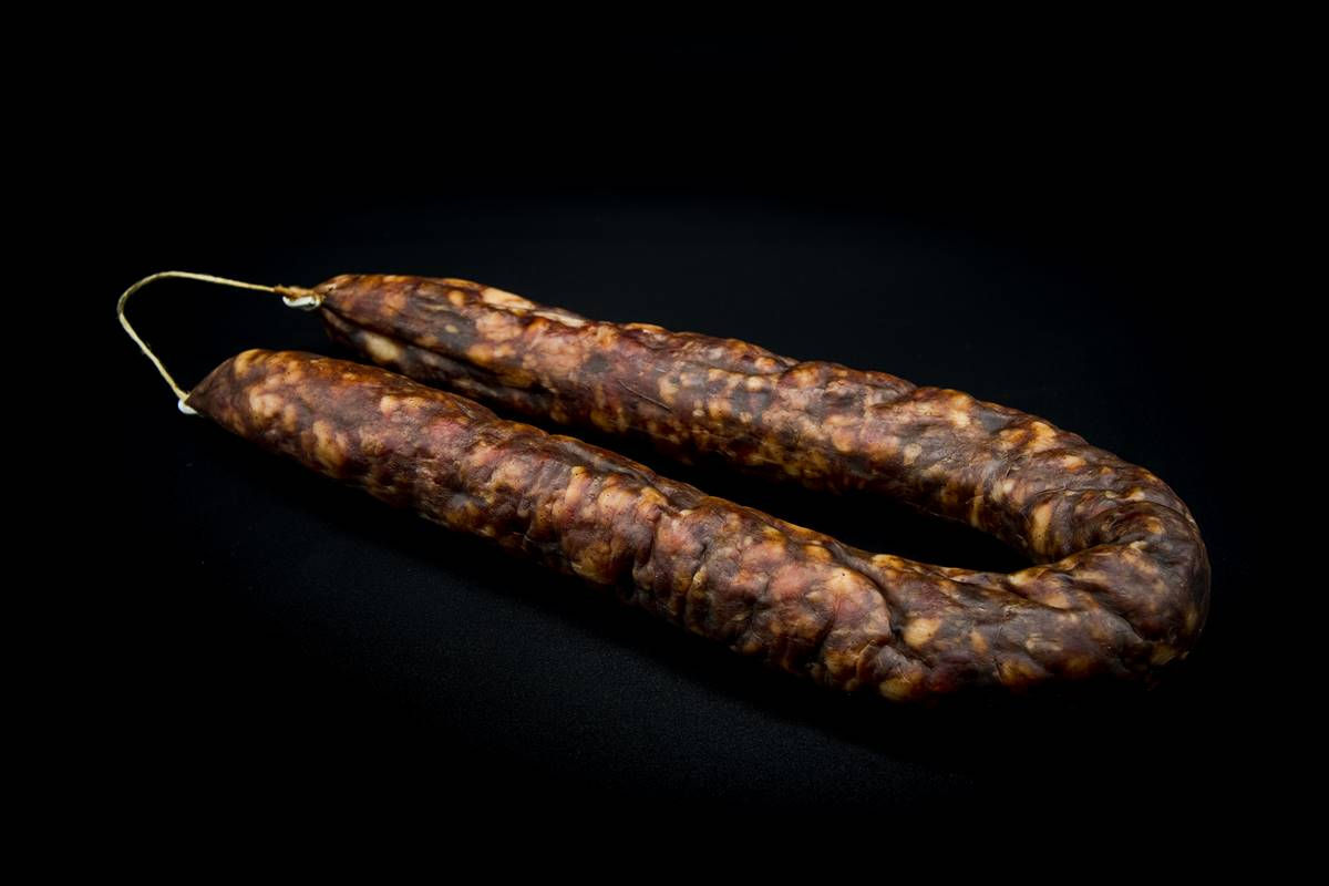 Figatellu de l'Île de Beauté 300g environ. Fabriqué en Corse.