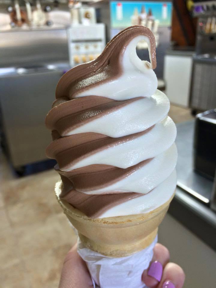 ICE CREAM macsdairybar