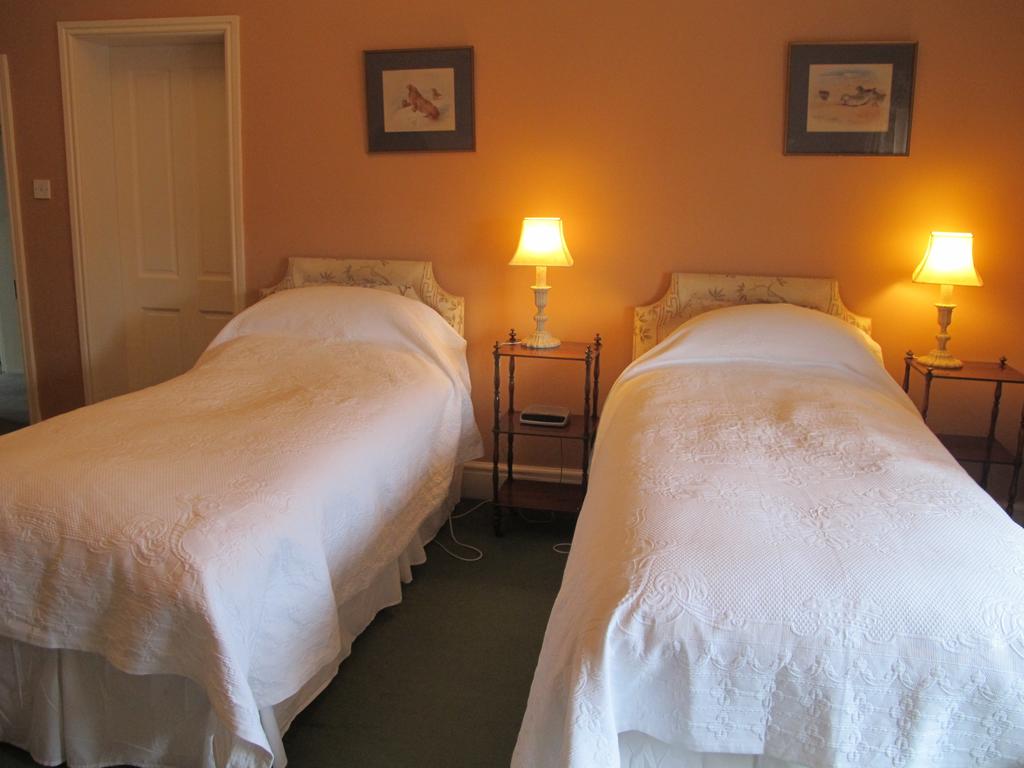 Luxury Bed and Breakfast Chester Cotton Farm B&B The Twin Room