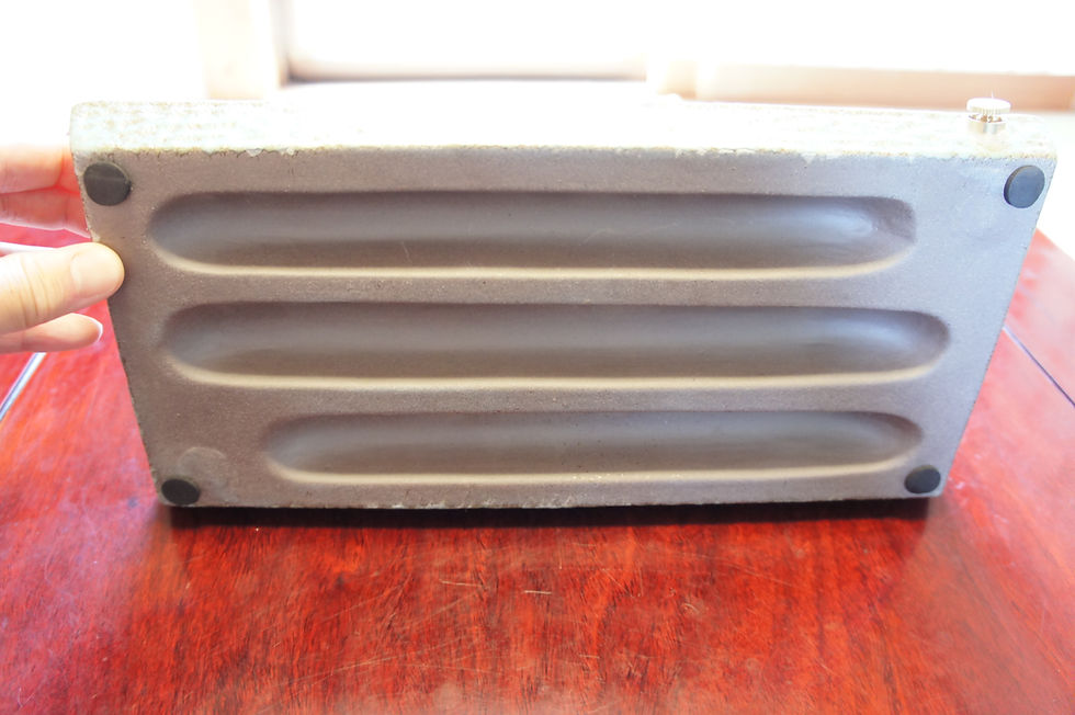 サムネイル： Tea ceremony Ceramic tray Regtan w/ bronze color