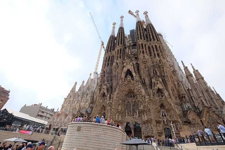 Sagrada Familia by Expressmiles Travel and Tours