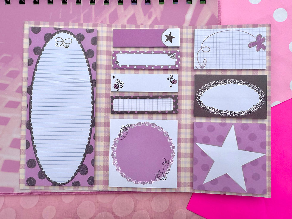 Thumbnail: Poppy Trifold Sticky Notes