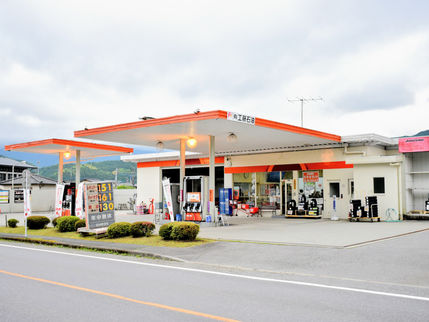 【工藤石油】地元民の生活を支えるコミュニケーションステーション