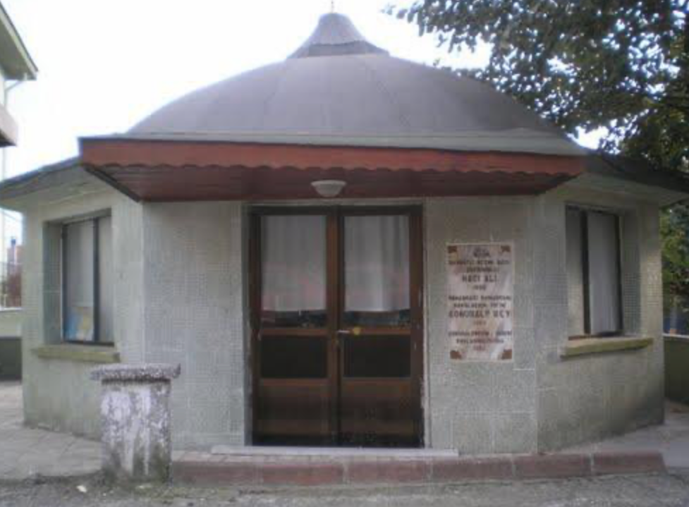 Konuralp Türbesi - Restorasyon öncesi