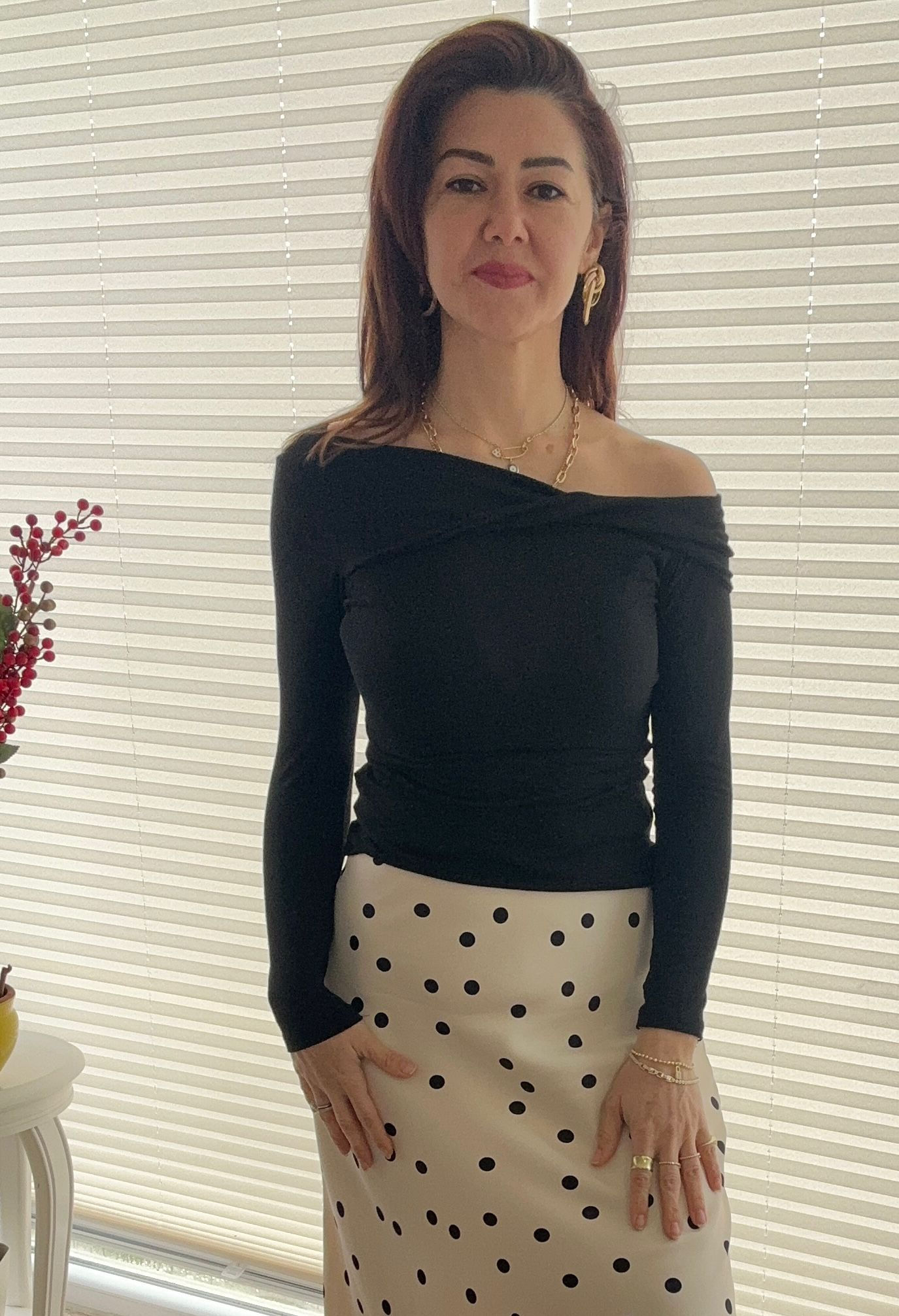 Siyah Kayık Yaka Bluz