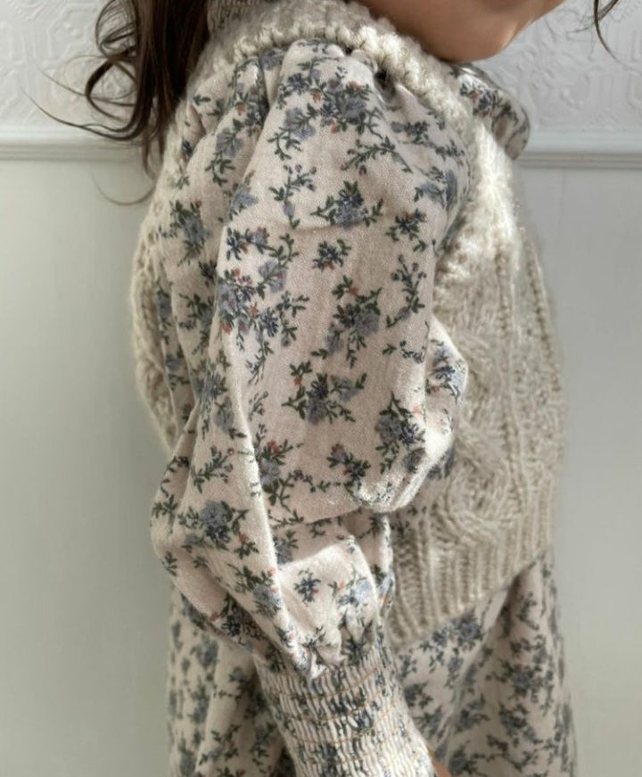 Thumbnail: Smocked Flower Lily Dress
