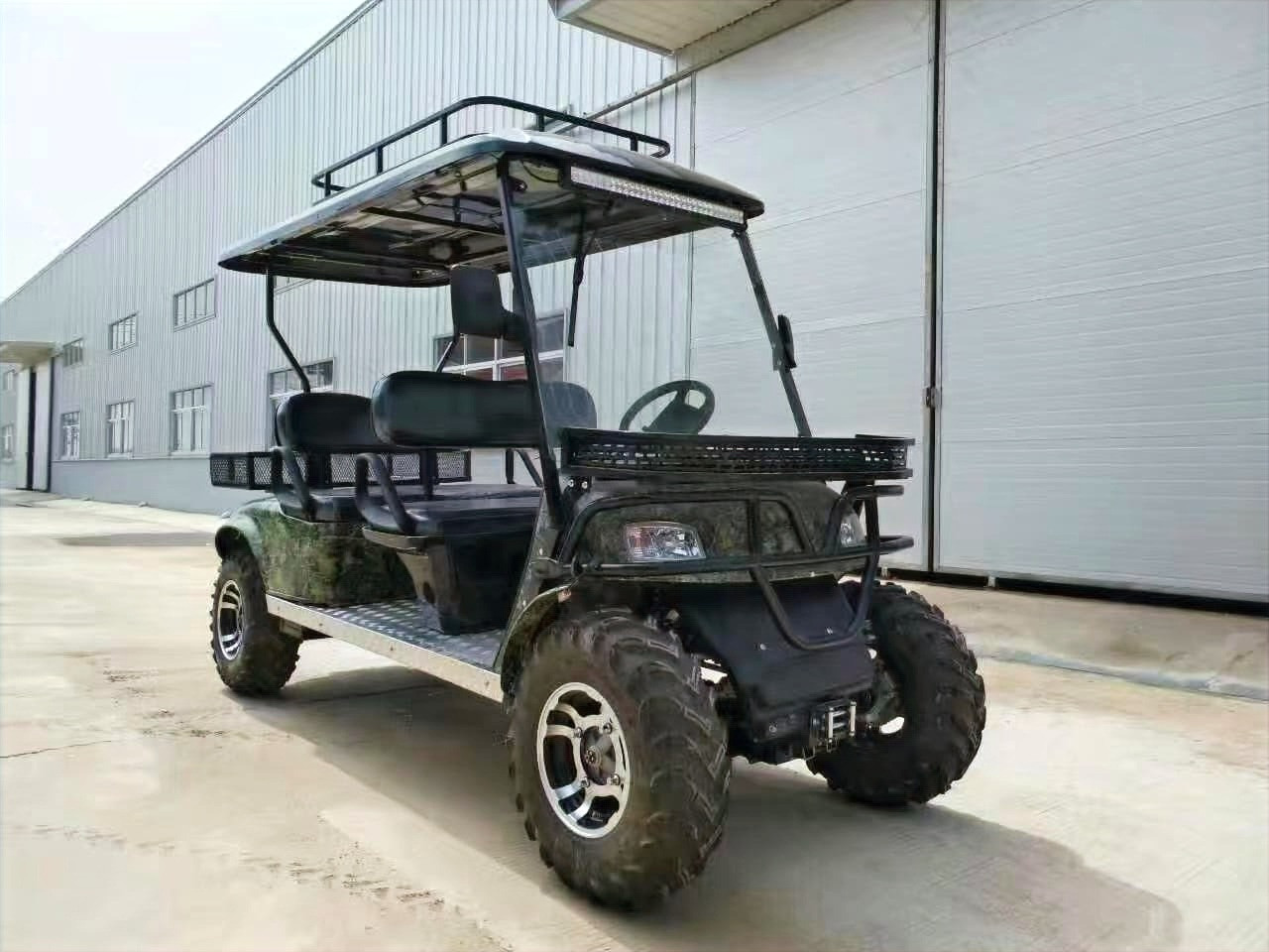 2025 Road Runner 4 Passenger