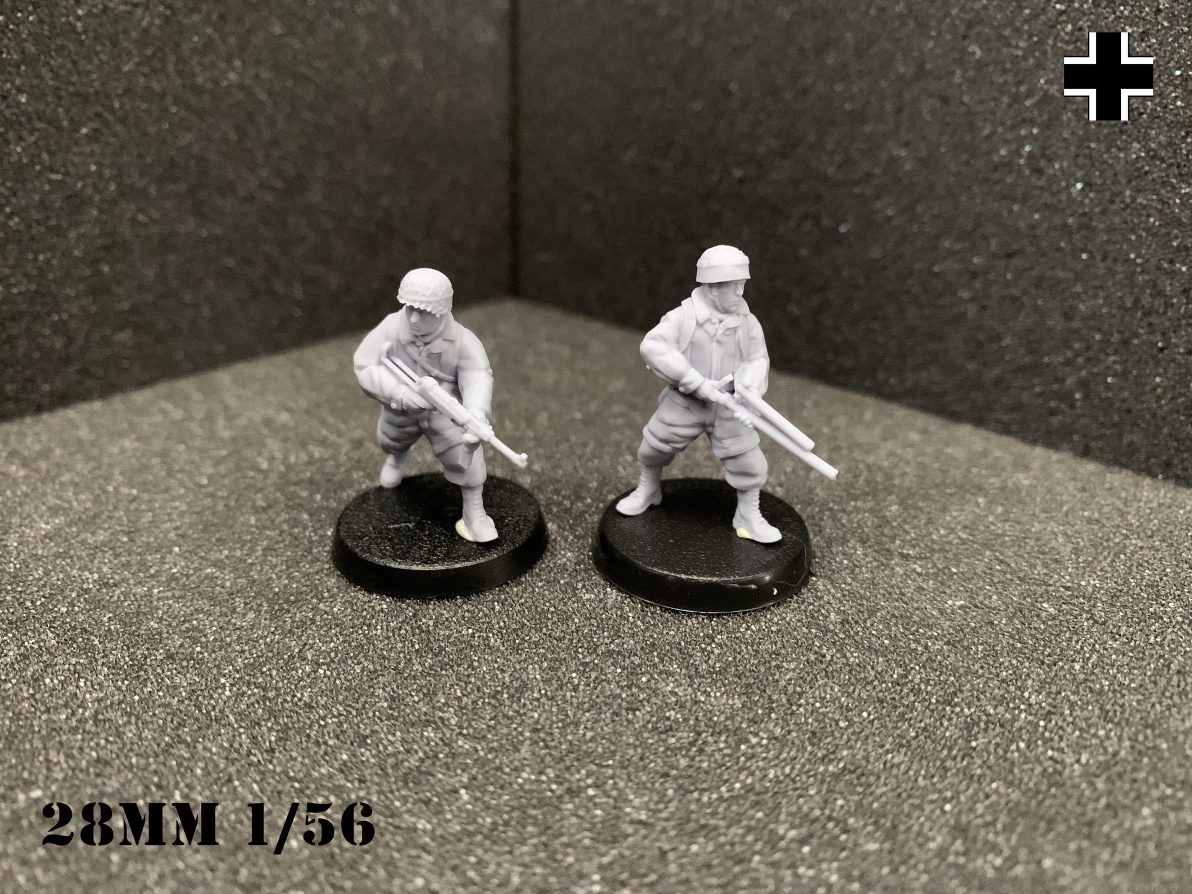 German Fallschirmjäger Flamethrower Team