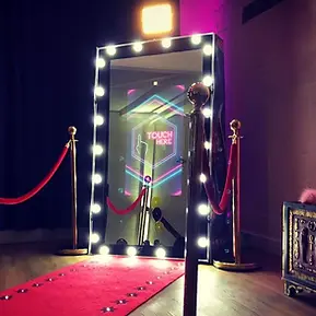magic mirror hire