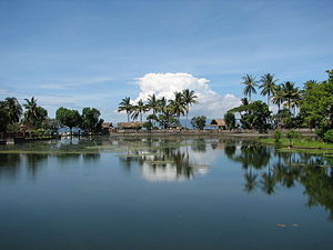 300px-Bali_Candidasa_Lotus_Lagoon.jpg