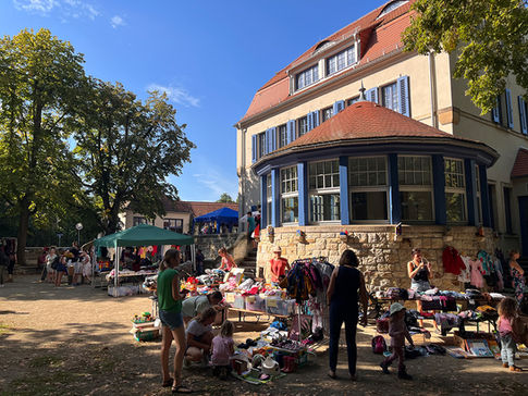 Auf dem Gelände der Waldschänke