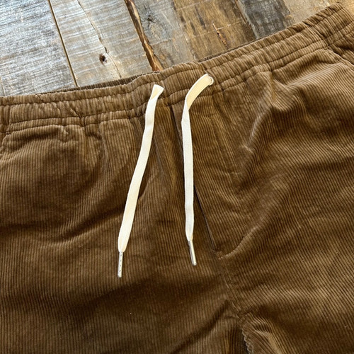 Cloveru® Corduroy Classic Shorts | BIZARRE GREEN