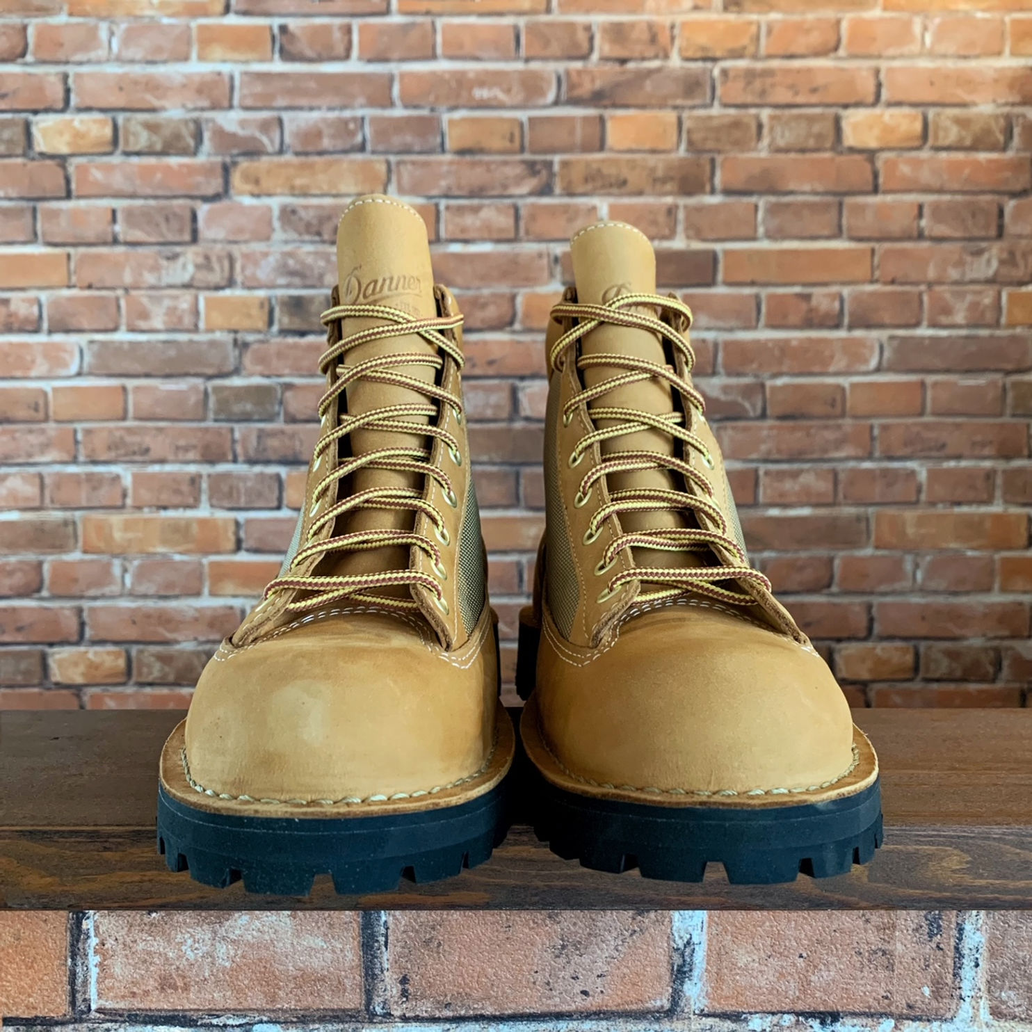DANNER FIELD (N.WHEAT/BEIGE） | BIZARRE GREEN