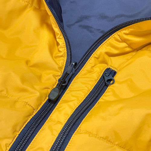 Cloveru® Urban Reversible Vest（Banana / Navy） | BIZARRE GREEN