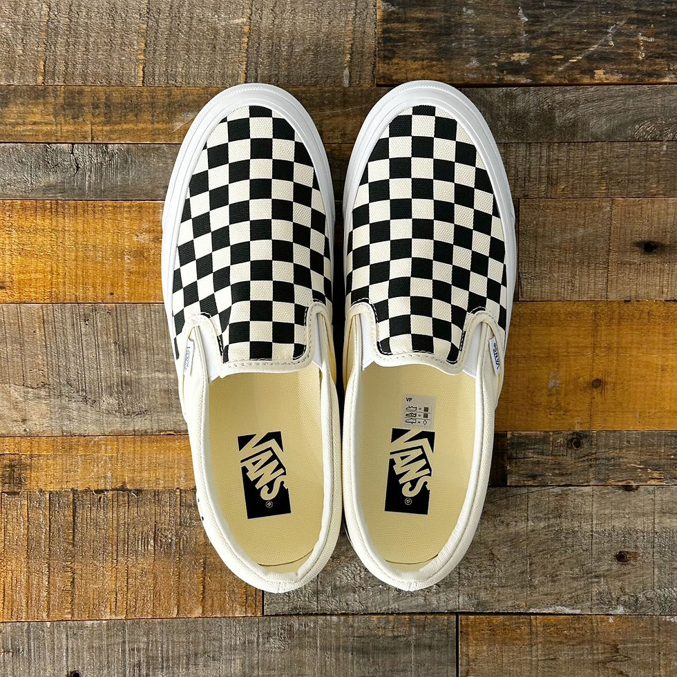 サムネイル： VANS PREMIUM   Lx Slip-On Reissue 98 (VN000CSE2BO）
