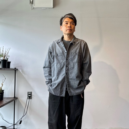 トップス Cloveru Limited Chambray Shirts. BLACK トップス Cloveru Limited Chambray Shirts. BLACK トップス Cloveru