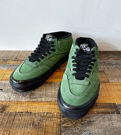 VANS PREMIUM Lⅹ Half Cab Reissue 33 (VN000E975ZQ） | BIZARRE GREEN