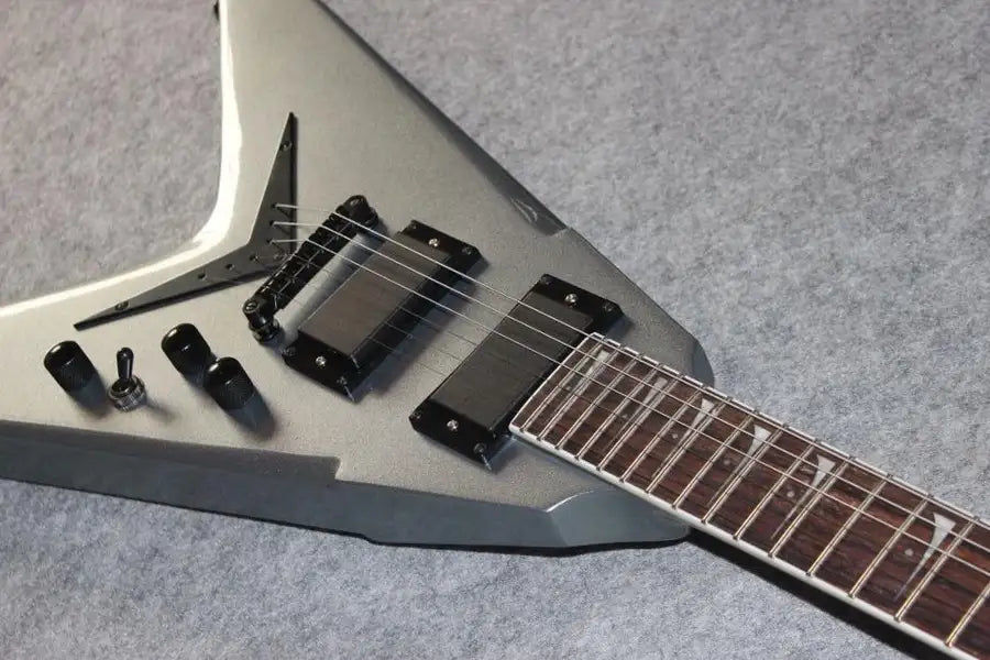Miniaturebillede: electric guitar.V style gitaar.high quality pickups.handmade 6 stings V shape gu