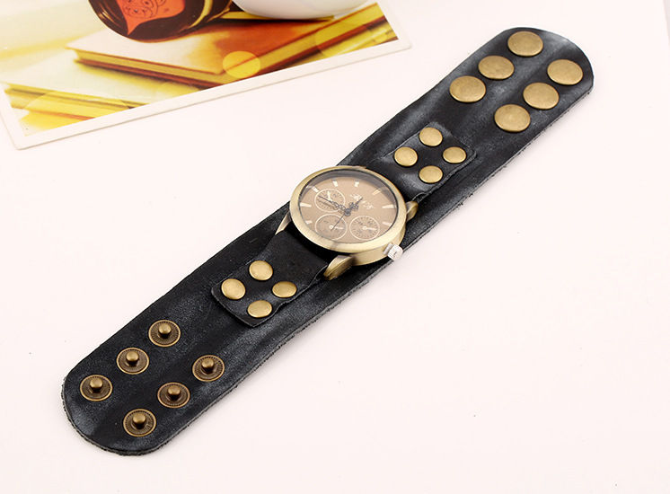 Thumbnail: Large En Cuir Vintage Bracelet En Cuir Montre