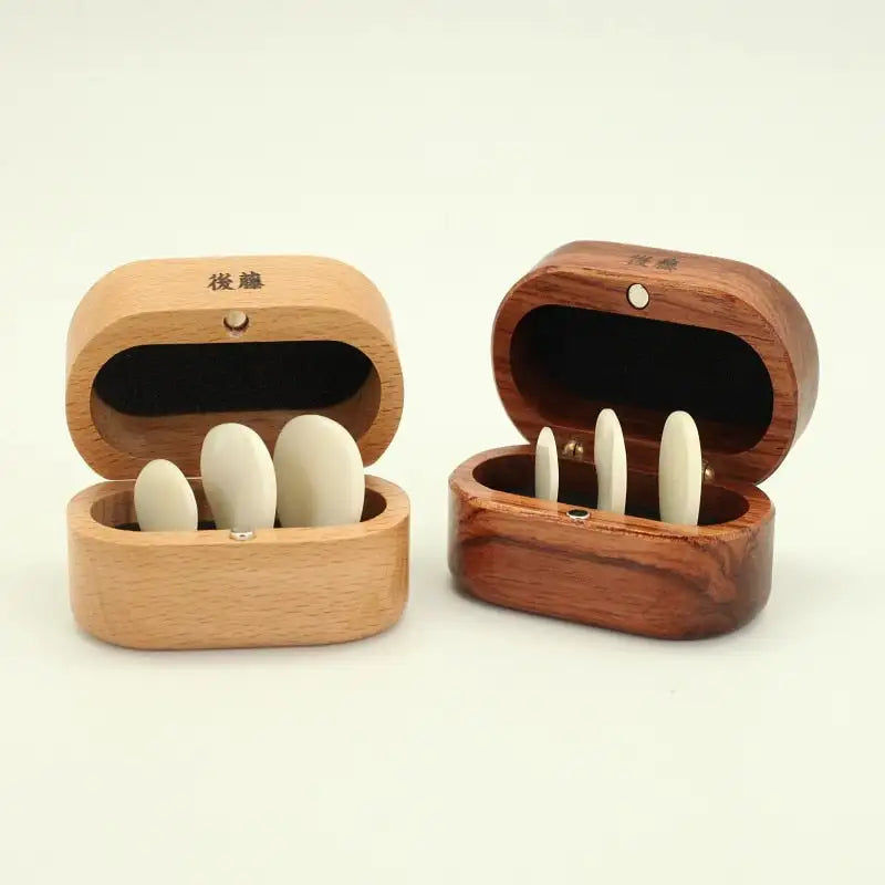 Miniatura: QCYQ Guitar Picks Handmade Out of Genuine Cow Bone with Wooden Box Gift Set, 3 P