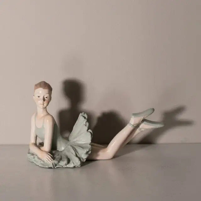 Thumbnail: Statue de fille Ballet en résine, 24.5cm, décoration nordique moderne, figurines