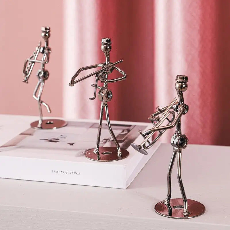 Μικρογραφία: Creative Metal Blown Musical Instrument Ornaments Retro Band Mini Sculpture Stat