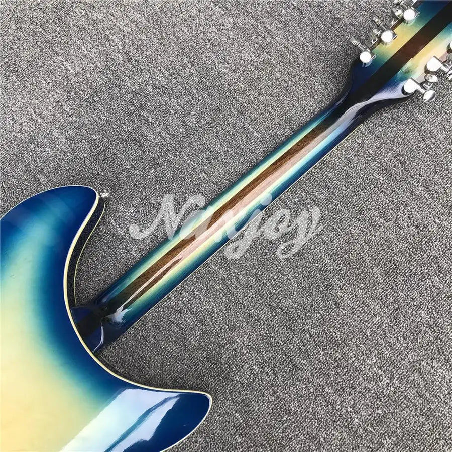 Miniatyrbilde: Bleu et crème couleur 12 cordes Ricken 360 modèle guitare électrique, usine pers