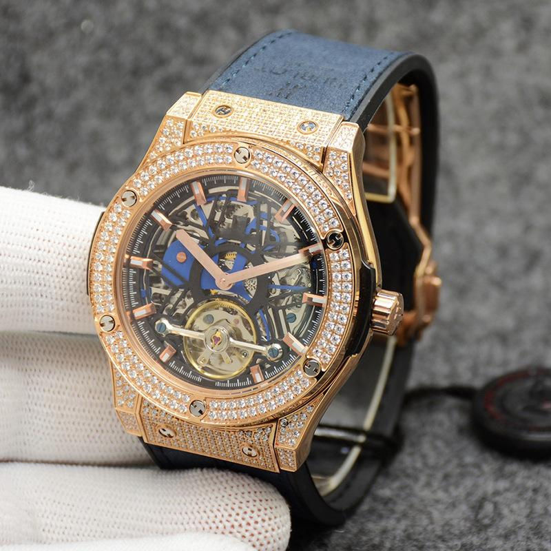 Thumbnail: Men's And Women's Fashion Crystal Case Hollow Automatic Mechanical Watch