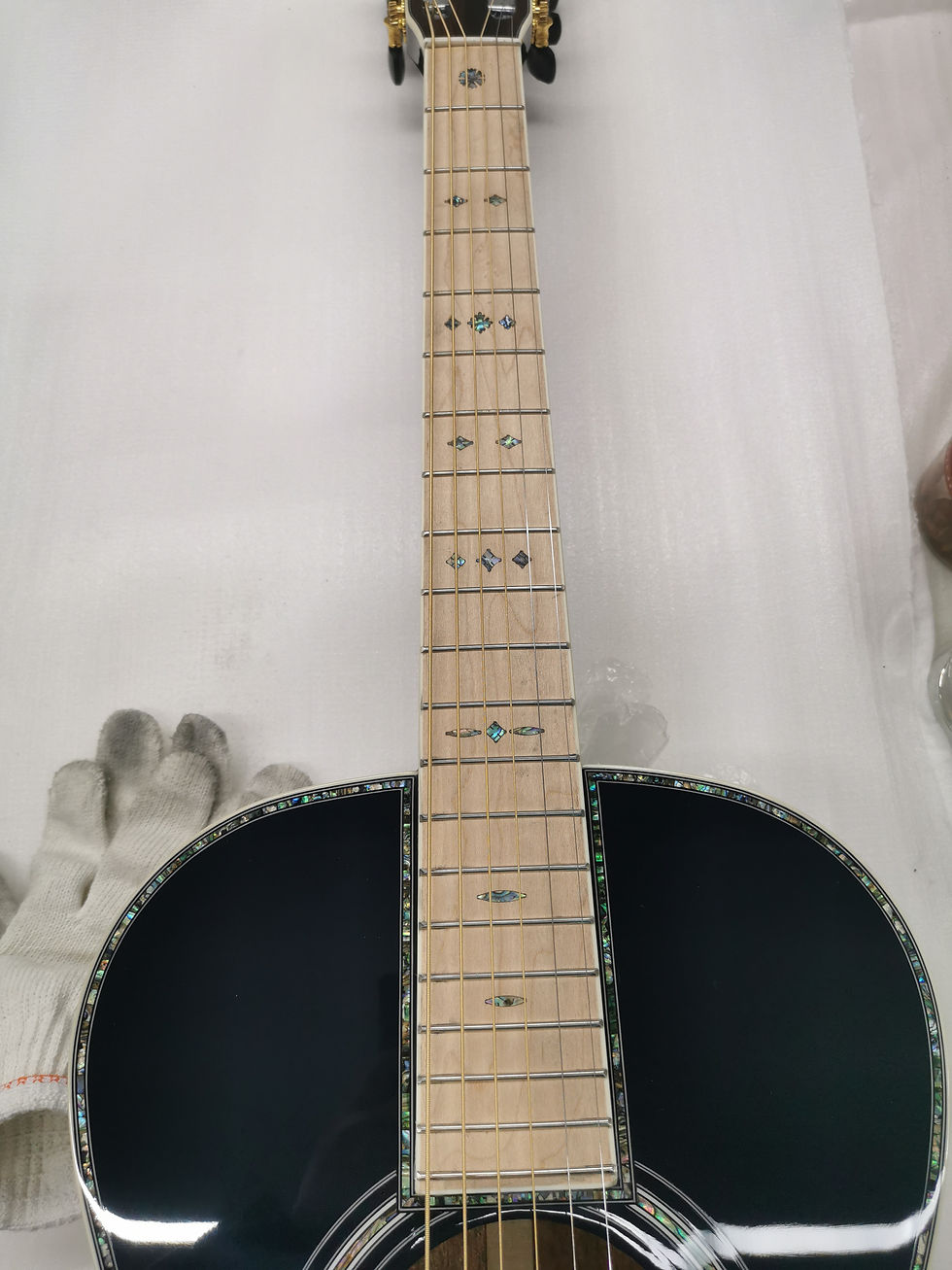 섬네일: 38 "000 mould full abalone inlaid with sky blue lacquer acoustic wooden guitar