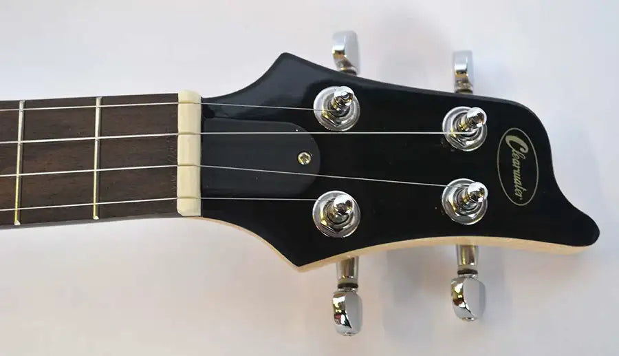 Miniatyrbilde: Ténor Ukulélé B Stock électrique Cordes en Acier Strat forme en blanc par Clearw
